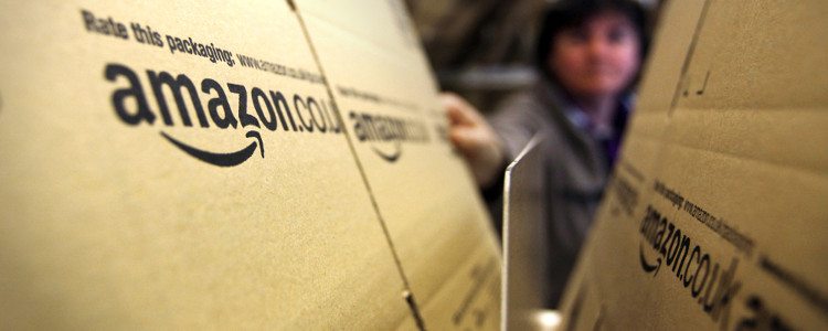 Amazon chce przypadkowych przechodniów zamienić w kurierów