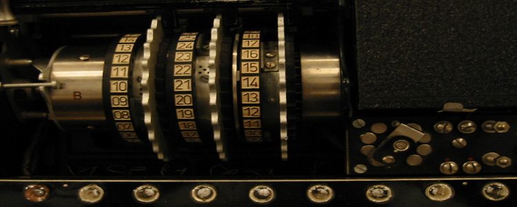 Legendarna Enigma sprzedana za ponad 836 000 zł