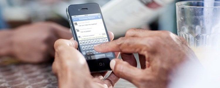 SMS-owy romans – rola krótkich wiadomości tekstowych?