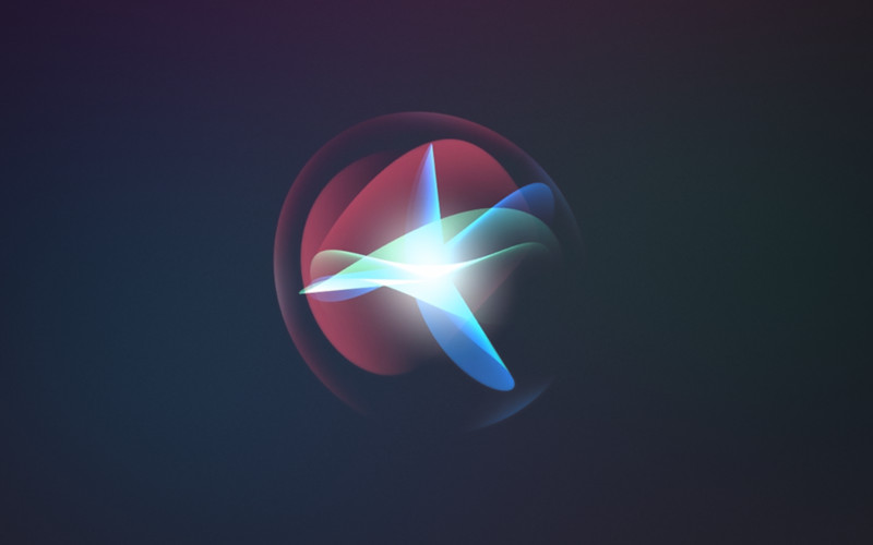 Apple przeprasza i zapowiada zmiany w Siri